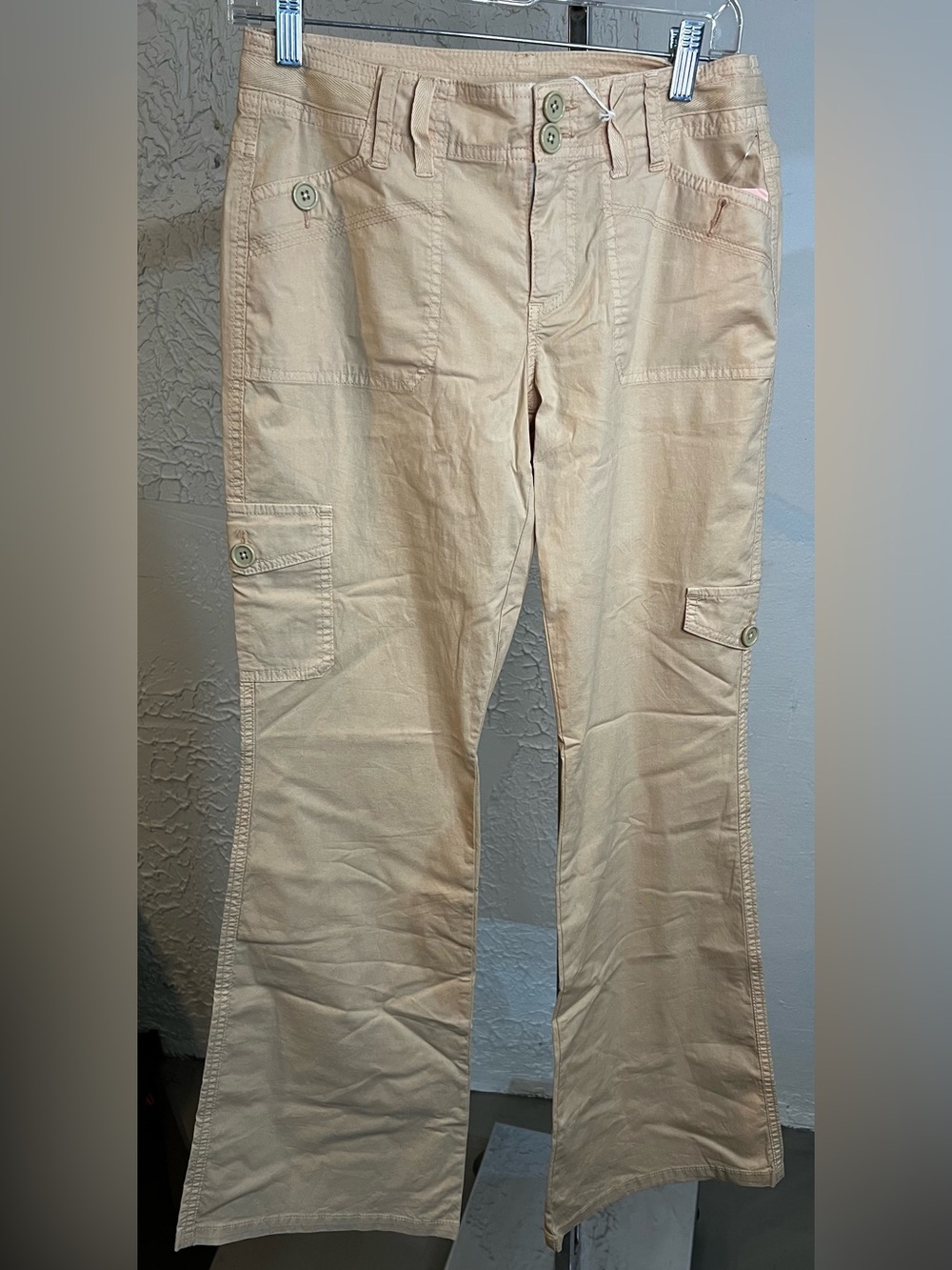 Almost Famous Cargo Bootcut Flare Pants size 32 light beige